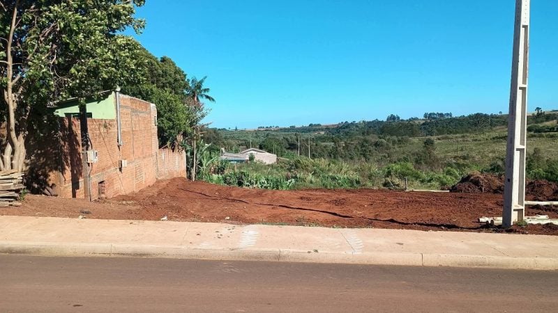 Terreno esquina 476 metros rua trinta e seis Mauá da serra PR