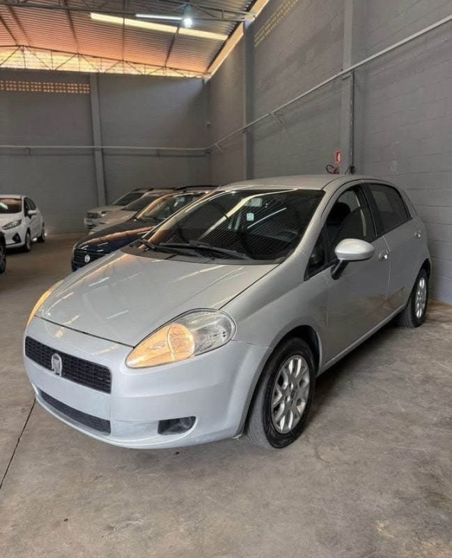 Punto 2011 1.6 essence