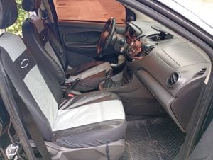 Ford ka sedan 1.5 2015 — foto 9
