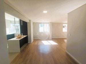 Apartamento para Venda em Florianópolis, Centro, 4 dormitórios, 1 suíte, 3 banheiros, 1 va — foto 3