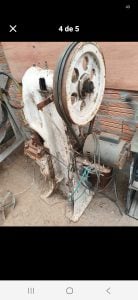 VENDO PRENSA MECÂNICA 5 TONELADAS - FUNCIONANDO Prensa excêntrica de bancada 5T Motor 1,5 — foto 5
