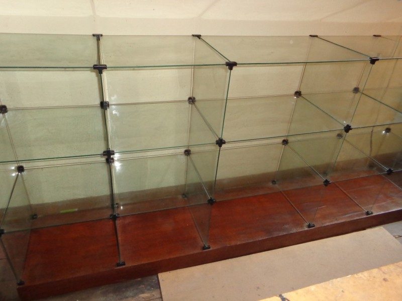 Balcões de vidro modulado para exposição e atendimento loja ou feiras. — foto 2