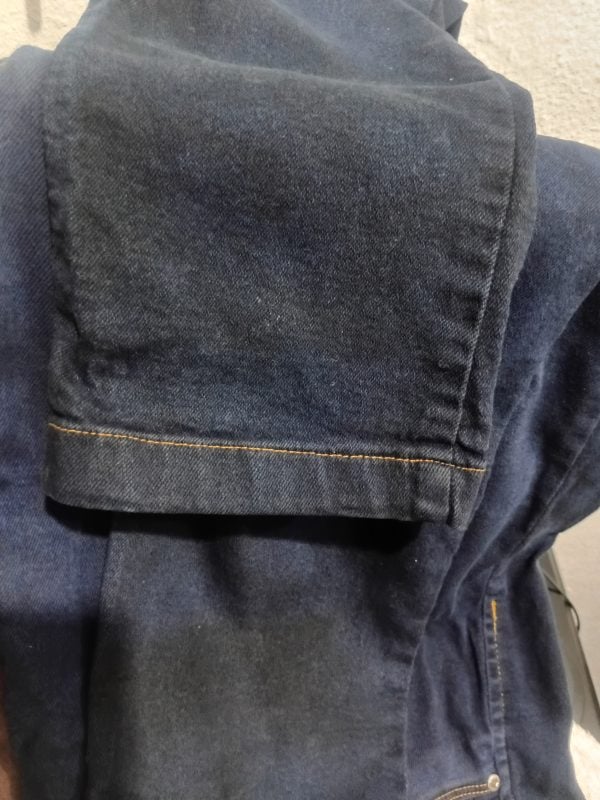 Barra.de calça jeans pequenos reparo