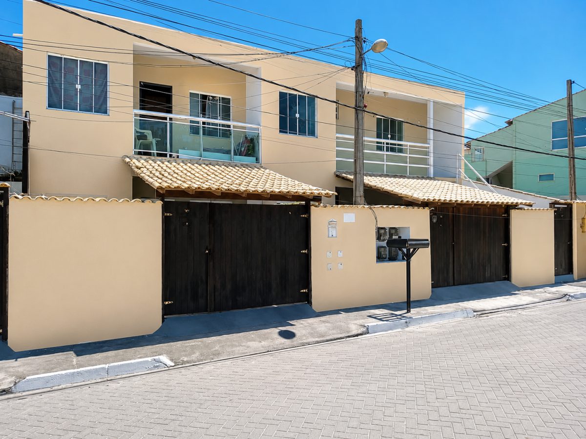 Destaque em rio das ostras: 420 m² de frente para o mar + 5 unidades independentes — foto 2