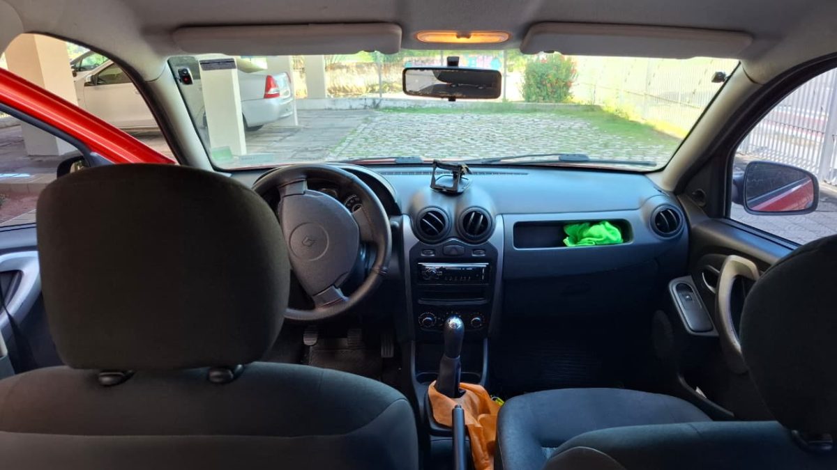 Sandero — foto 2