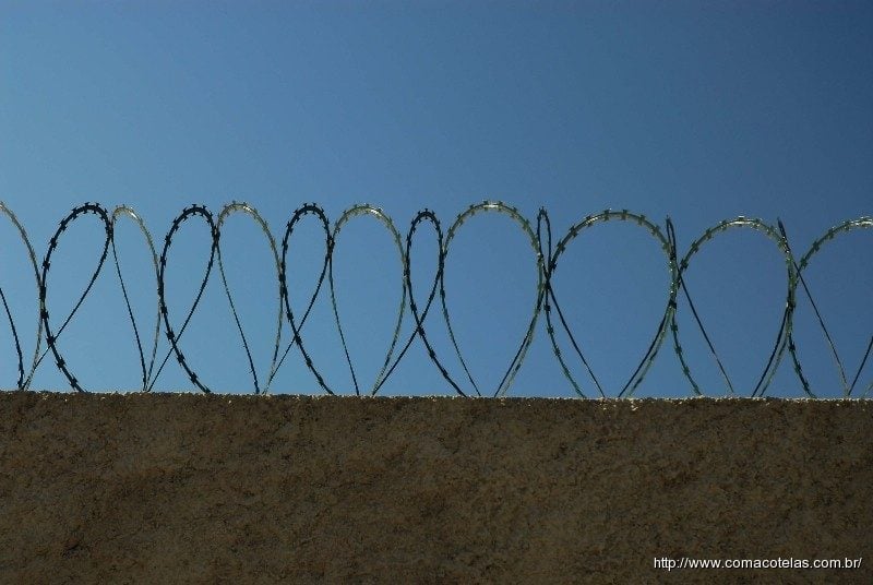 Cerca concertina dupla galvanizada ( instalada ) — foto 2