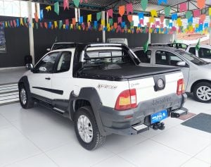 Fiat Strada Cd 1.8 Adventure Flex Manual 2p — foto 9