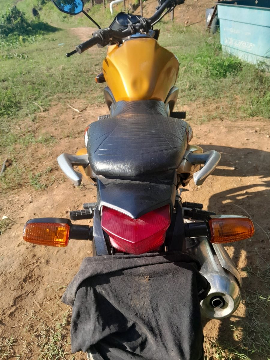Honda CB300 — foto 2