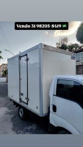 Baú isolado refrigerado seminovo p/ HR Kia — foto 3